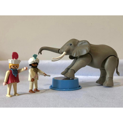 Playmobil 摩比 絕版 3711 Romani 馬戲團 馴象師 大象（二手無盒）