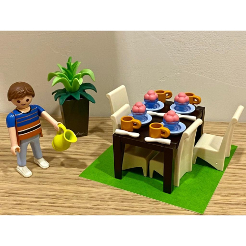 Playmobil 摩比 5335 絕版 摩登餐桌椅