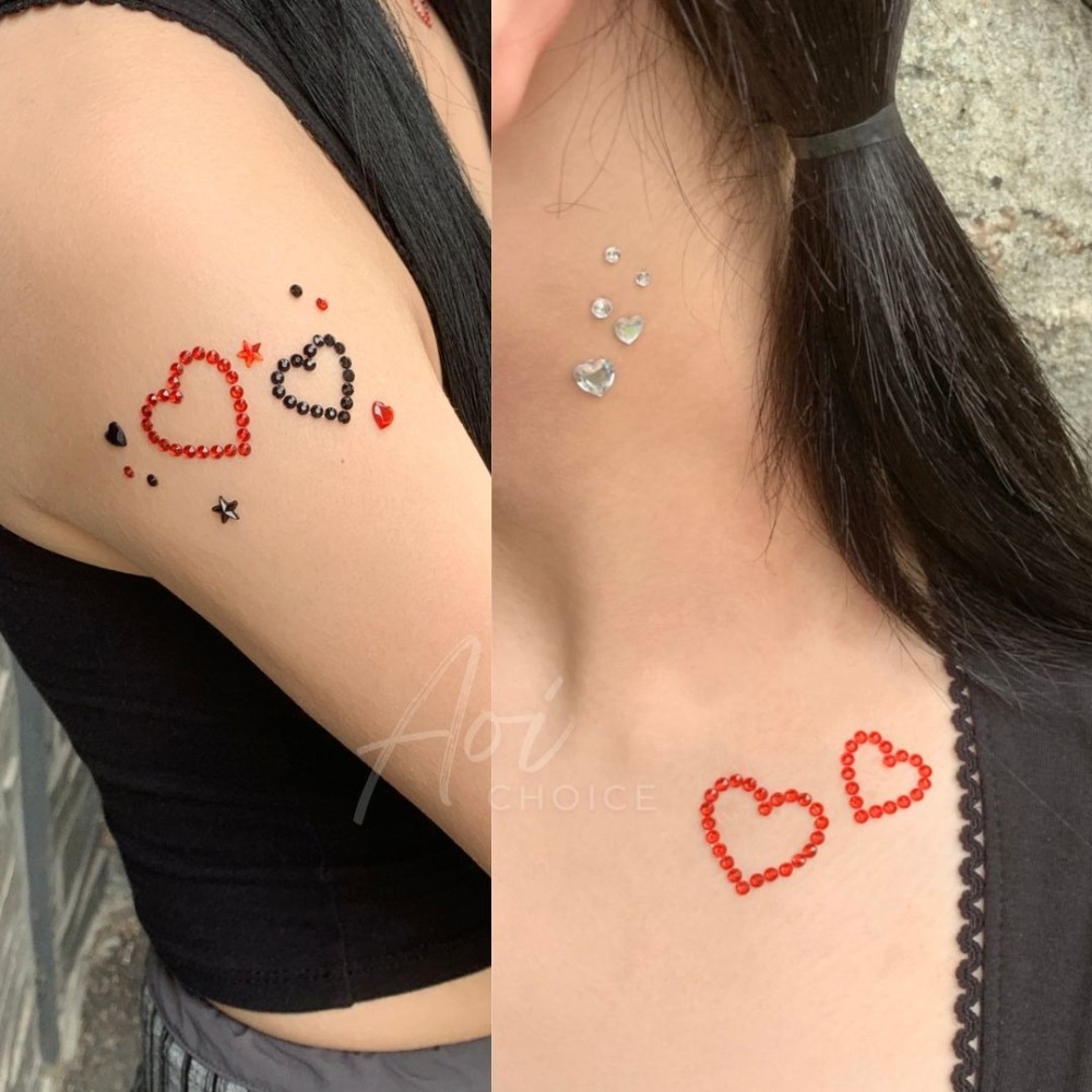 (台北現貨快出)水鑽貼紙 鑽石貼 鑽石貼紙 貼紙 貼鑽 臉部貼紙 愛心貼紙 水鑽貼 鑽貼 珍珠貼紙 臉貼 耳環貼紙 妝容-細節圖11