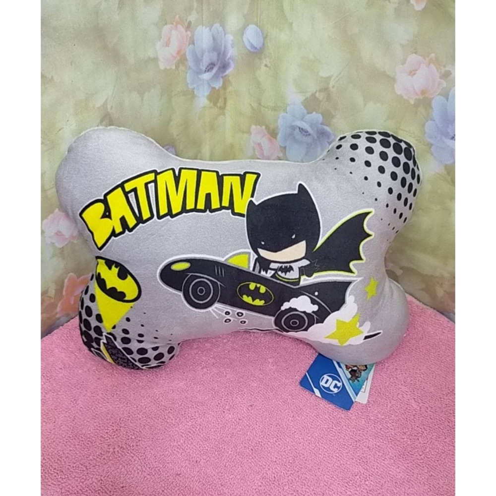正版 DC 正義聯盟 骨頭枕 蝙蝠俠 超人 神力女超人 車用枕頭 骨頭頸枕 小靠墊 抱枕-規格圖2