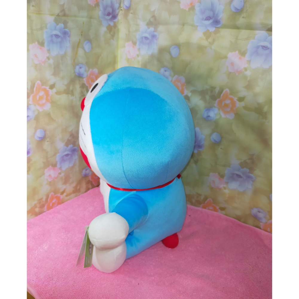 正版 哆啦A夢 Doraemon 小叮噹 真鈴鐺 坐姿款 絨毛玩偶 娃娃 絨毛娃娃 約30CM-細節圖2