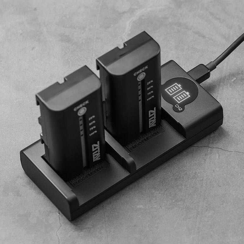 三重☆大人氣☆Micro USB/Type-C 雙用 LCD 雙槽充電器 for F550 F750 F970-細節圖5