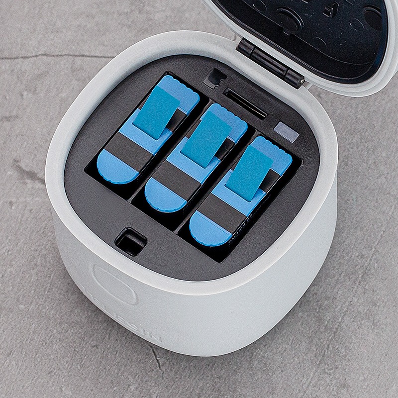 三重☆大人氣☆ TELESIN 副廠 GoPro HERO 6 7 8 可裝卡 附吊繩 收納盒 充電器-細節圖3