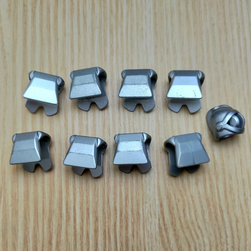 二手 樂高 lego 盔甲 騎士 金屬銀 平光銀 獅國 頭盔 2587 x167 2587pb23-細節圖2