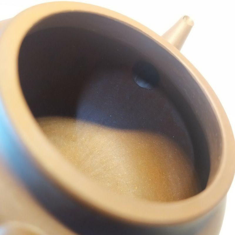 ‌🍵宜興紫砂廠 紫泥 薄胎 三足水平壺🍵泥料：紫泥 底款：中國宜興 蓋款：丽君 宜興 宜興壺 紫砂壺 茶壺 茶具-細節圖8