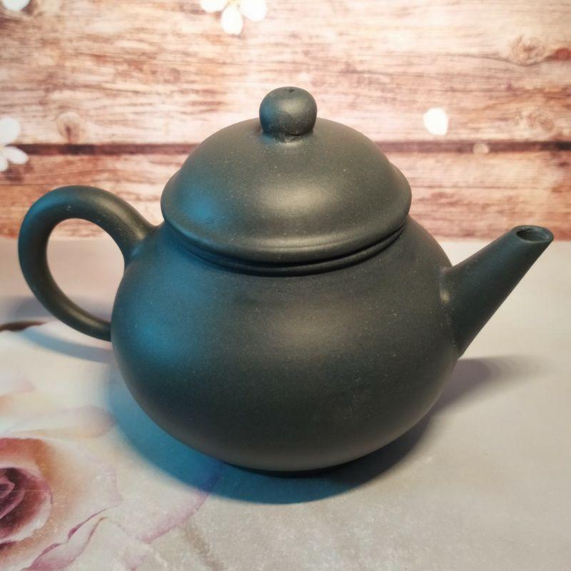 🍵宜興紫砂廠 綠泥 芭樂壺🍵壺名：芭樂水平壺 底款：中國宜興 泥料：綠泥 早期 宜興壺 紫砂壺 茶壺 茶具-細節圖4
