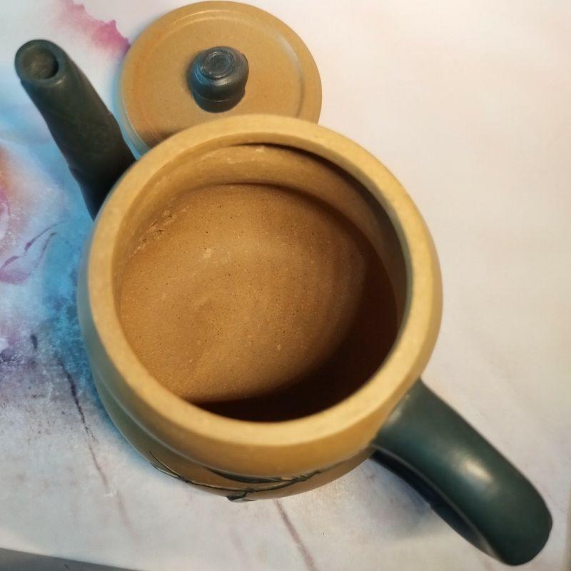 ‌🍵宜興紫砂廠 雙色  竹段壺🍵出水：7孔 約180cc 段泥+綠泥 荊溪江製 宜興 宜興壺 紫砂壺 茶壺 茶具-細節圖9
