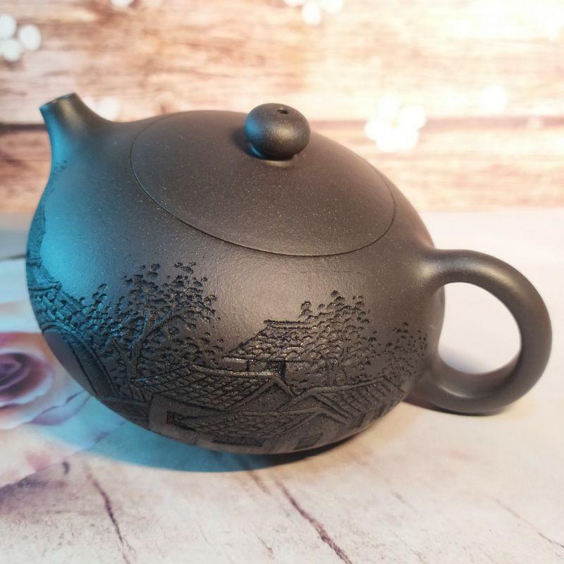 🍵原礦石黃 扁西施🍵  稀有泥料 珍藏精品  雙面陶刻  江南山水14孔出水 230cc 《紫玉金砂 溫潤如玉》-細節圖5