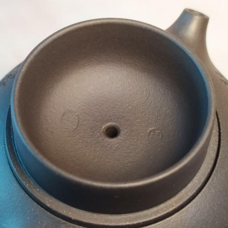 🍵原礦石黃 扁西施🍵  稀有泥料 珍藏精品  雙面陶刻  江南山水14孔出水 230cc 《紫玉金砂 溫潤如玉》-細節圖7