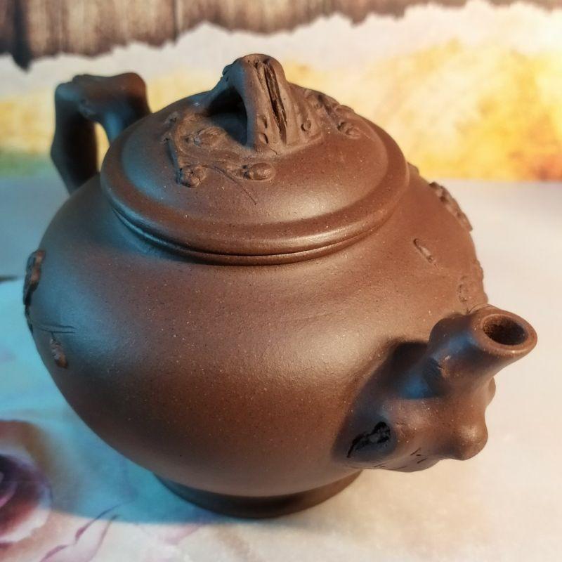 🍵宜興紫砂廠 紫泥 梅報春壺🍵壺名：梅報春底款：中國宜興 豆干章 蓋款：紅華 泥料：紫泥 宜興壺 紫砂壺 茶壺 茶具-細節圖3