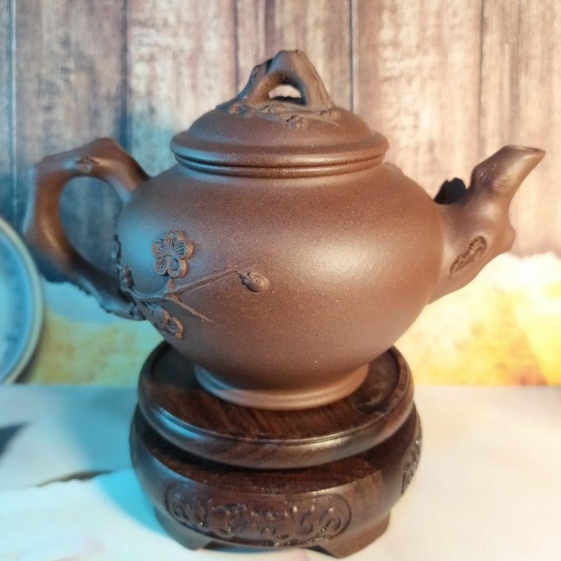 🍵宜興紫砂廠 紫泥 梅報春壺🍵壺名：梅報春底款：中國宜興 豆干章 蓋款：紅華 泥料：紫泥 宜興壺 紫砂壺 茶壺 茶具-細節圖5