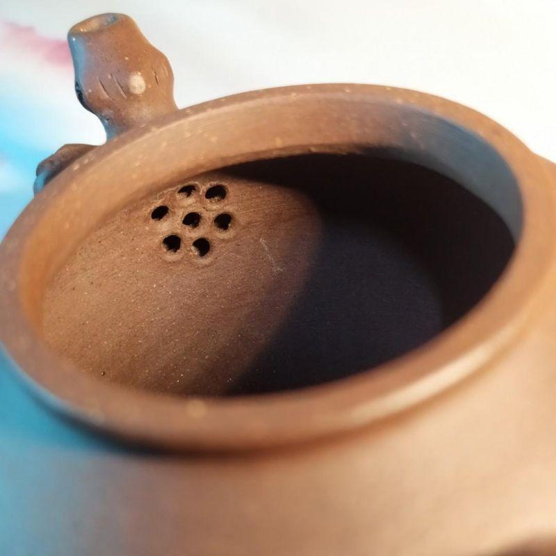 🍵宜興紫砂廠 紫泥 梅報春壺🍵壺名：梅報春底款：中國宜興 豆干章 蓋款：紅華 泥料：紫泥 宜興壺 紫砂壺 茶壺 茶具-細節圖8