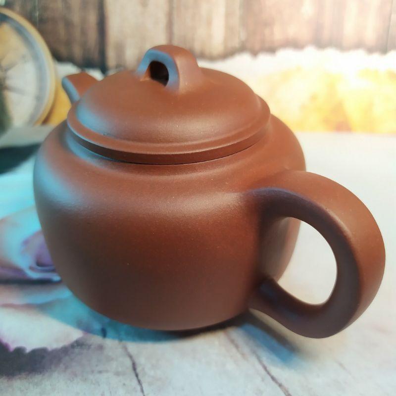 🍵精品清水泥 漢韻壺🍵  壺名：漢韻壺 底款：劉紅霞 泥料：清水泥 容量：約230cc 出水：10孔-細節圖4