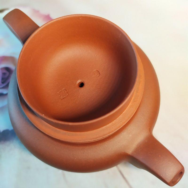 🍵精品清水泥 漢韻壺🍵  壺名：漢韻壺 底款：劉紅霞 泥料：清水泥 容量：約230cc 出水：10孔-細節圖9