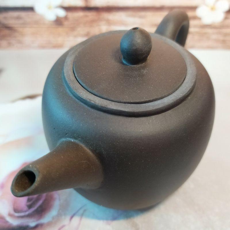 ‌🍵宜興紫砂廠 黑泥 蘋果壺🍵壺名：黑蘋果壺 出水：單孔 容量：約160cc 泥料：黑鐵砂 宜興壺 紫砂壺 茶壺 茶具-細節圖4