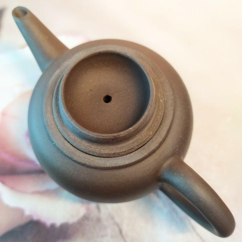 ‌🍵宜興紫砂廠 黑泥 蘋果壺🍵壺名：黑蘋果壺 出水：單孔 容量：約160cc 泥料：黑鐵砂 宜興壺 紫砂壺 茶壺 茶具-細節圖7