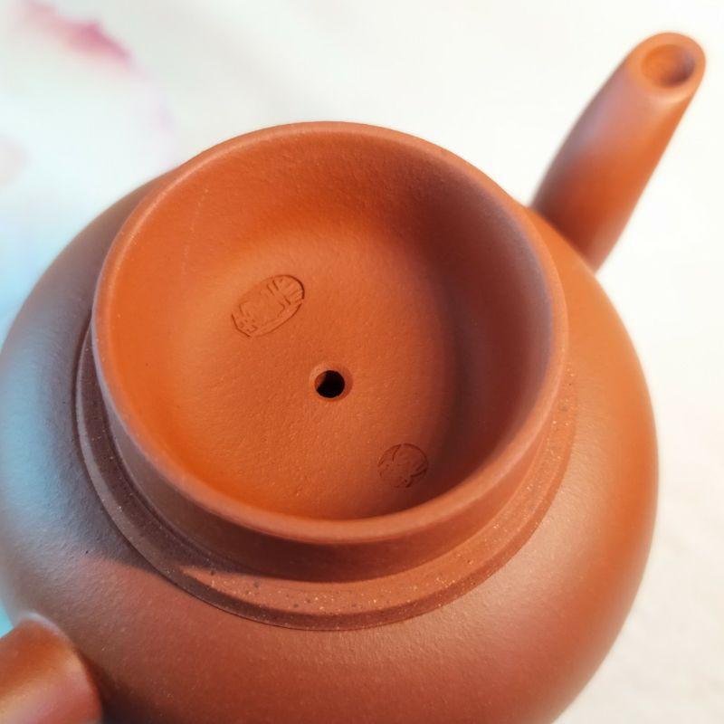 🍵朱泥 美人肩壺🍵泥彩繪牡丹 花開富貴  經典器型  泡茶利器 梅花7孔出水 220cc  《紫玉金砂 溫潤如玉》-細節圖7