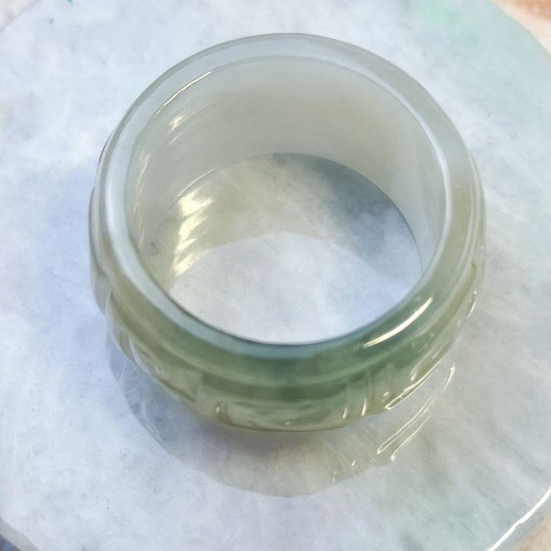 ☯️玉扳指☯️天然緬甸玉 A貨 翡翠 淡底色 如意紋 扳指 戒指 玉戒 現貨特價【92jade 遇見善緣】玉扳指-細節圖9