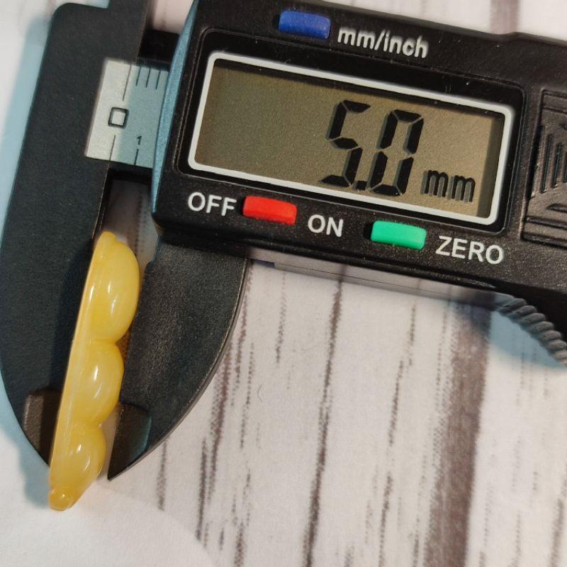 🍡連中三元🍡天然緬甸玉 A貨翡翠-黃翡 精雕 福豆 附證書 現貨實拍優惠特價【92jade 遇見善緣】翡翠福豆 三元及第-細節圖8