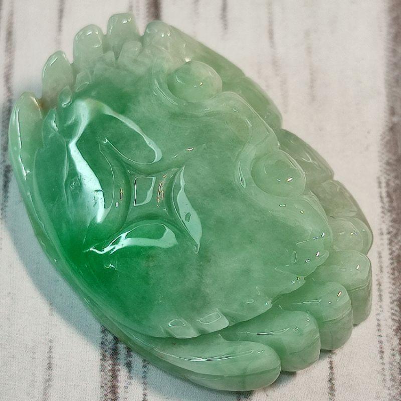🦀八方來財 富甲天下🦀天然緬甸玉A貨翡翠-飄綠花 立體精雕 螃蟹 現貨實拍優惠特價【92jade 遇見善緣】-細節圖3