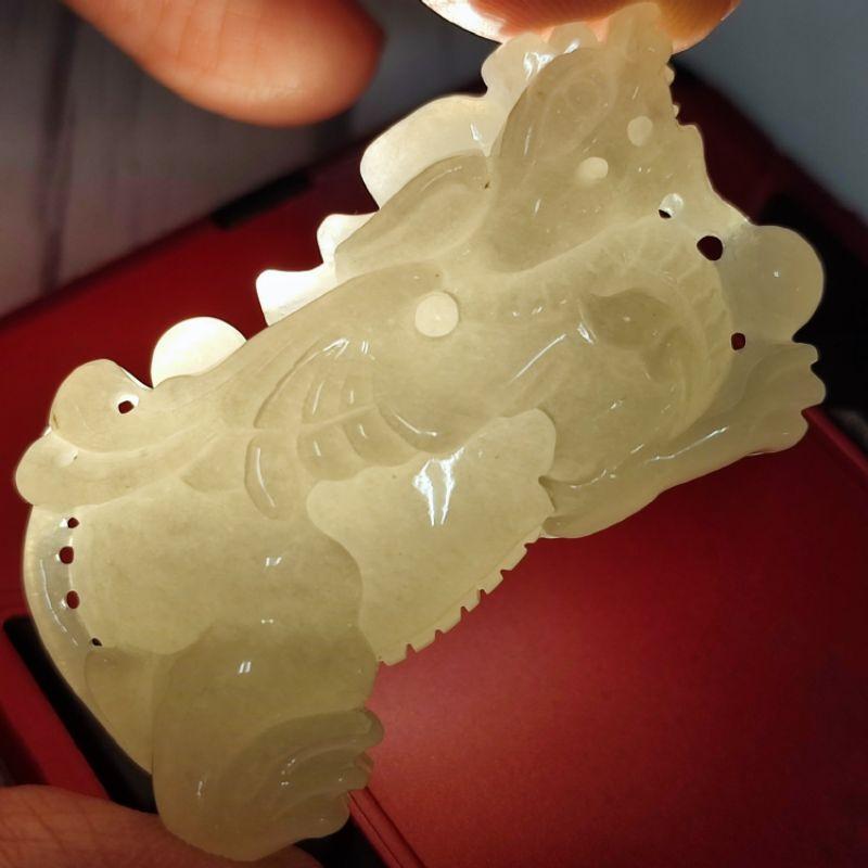 🛩️飛黃騰達🛩️️天然緬甸玉A貨翡翠-白冰 立體精雕 飛天貔貅【92jade 遇見善緣】現貨特惠 翡翠貔貅 貔貅玉佩玉墬-細節圖4