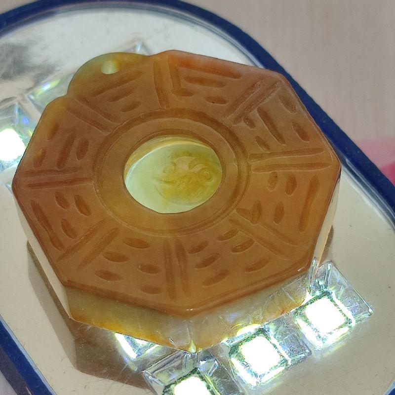 ☯️占凶吉 知萬象☯️天然緬甸玉 A貨 翡翠 栗黃 雙面精雕 八卦 現貨特價【92jade】玉八卦 翡翠八卦 八卦玉-細節圖3