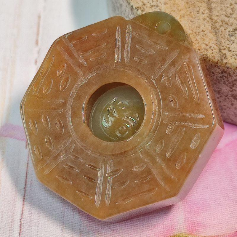 ☯️占凶吉 知萬象☯️天然緬甸玉 A貨 翡翠 栗黃 雙面精雕 八卦 現貨特價【92jade】玉八卦 翡翠八卦 八卦玉-細節圖4