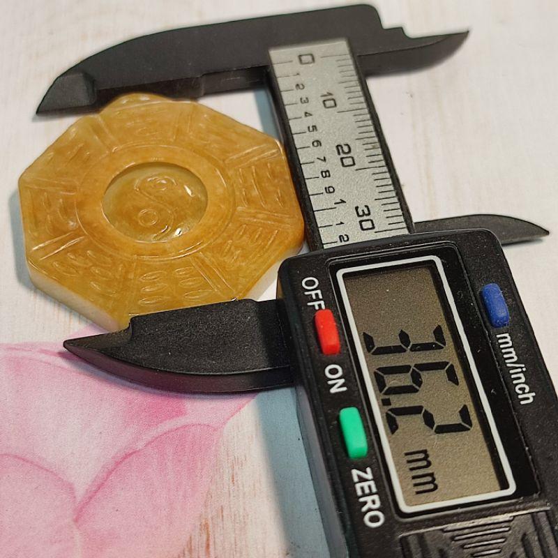 ☯️占凶吉 知萬象☯️天然緬甸玉 A貨 翡翠 黃白雙彩 雙面精雕 八卦 附證書 現貨特價【中間可轉動】玉八卦 轉運八卦-細節圖7