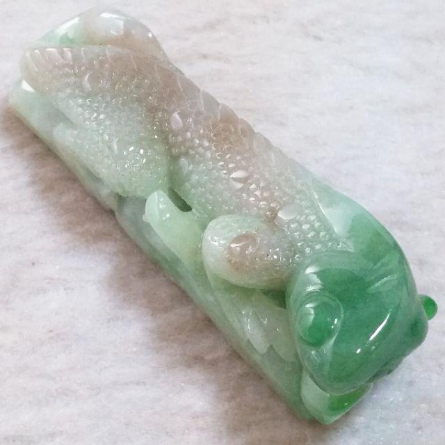 🦎今非昔比🦎天然緬甸玉 A貨翡翠-三彩 立體精雕 蜥蜴(變色龍) 小擺件【92jade 遇見善緣】現貨特惠-細節圖5