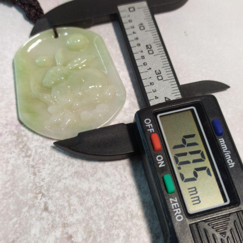 🐇揚眉吐氣🐇天然緬甸玉A貨翡翠-秋香色 精雕 玉兔/兔子 玉牌 現貨實拍特價【92jade 遇見善緣】new jeans-細節圖9