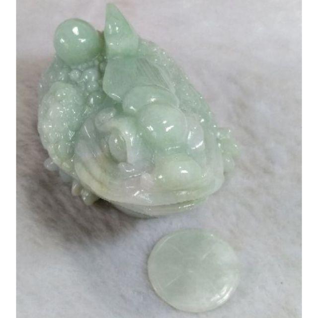 🐸招財聚寶🐸天然緬甸玉A貨翡翠-豆綠 立體精雕 三腳金蟾 擺件(附證書)現貨實拍優惠特價【92jade 遇見善緣】-細節圖5