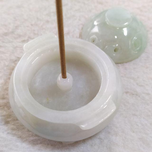 🍃香薰🍃天然緬甸玉A貨翡翠-淡底色 精雕 三足鼎造型 香爐 擺件 現貨特惠 【92jade 遇見善緣】翡翠香爐 薰香爐-細節圖2