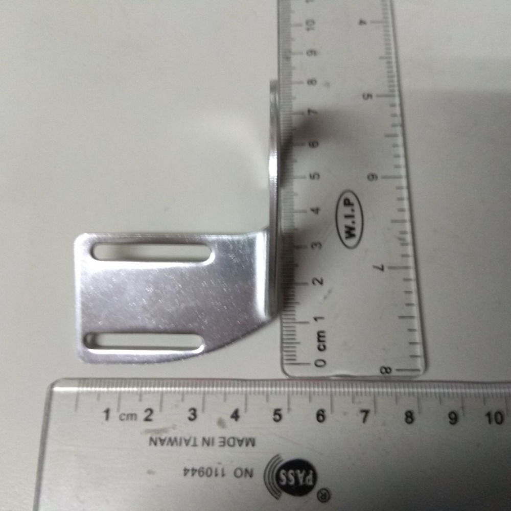 娃娃機 防甩片 不鏽鋼(不易變形) 2mm (近原廠改良版) 飛絡力 孔徑加長型(好凹)+送螺絲配件(買10片送1片)-細節圖4