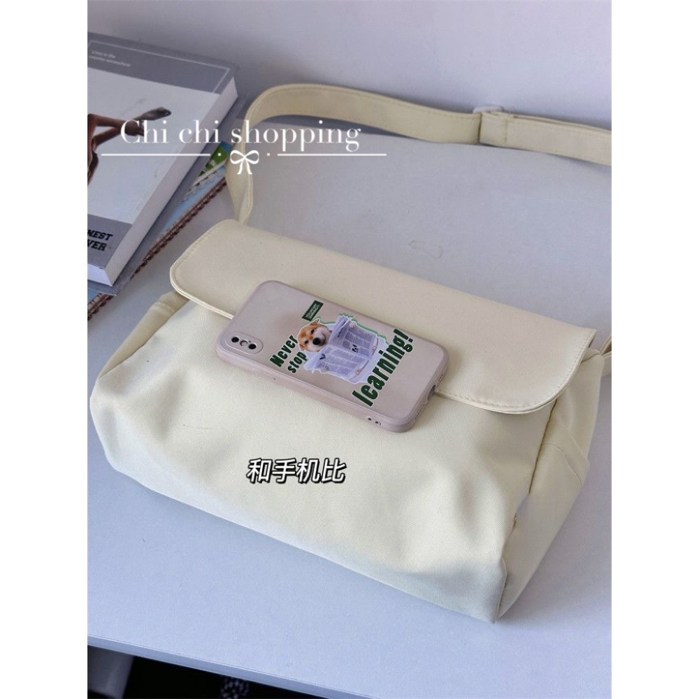 日系純色簡約郵差包-細節圖4