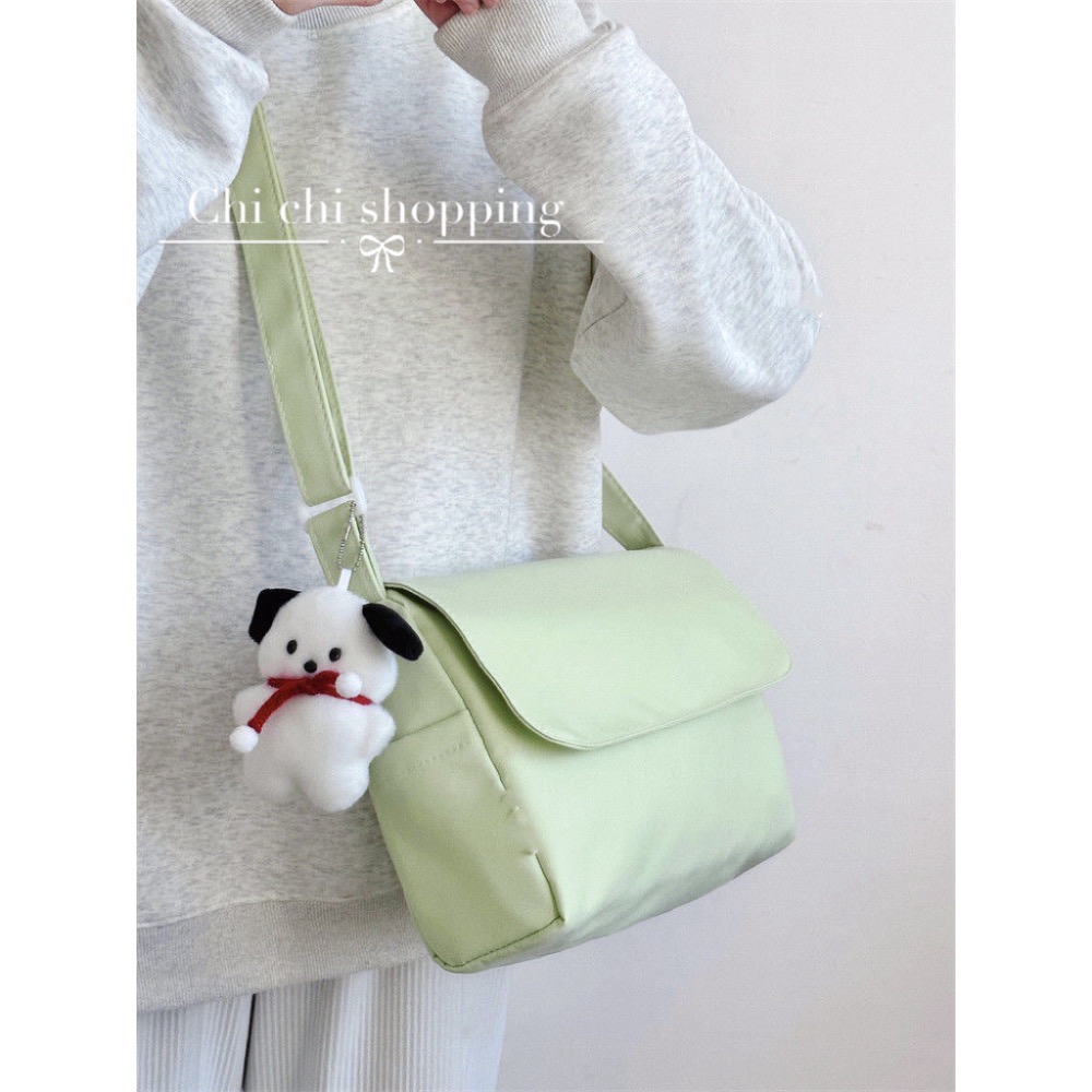 日系純色簡約郵差包-細節圖7