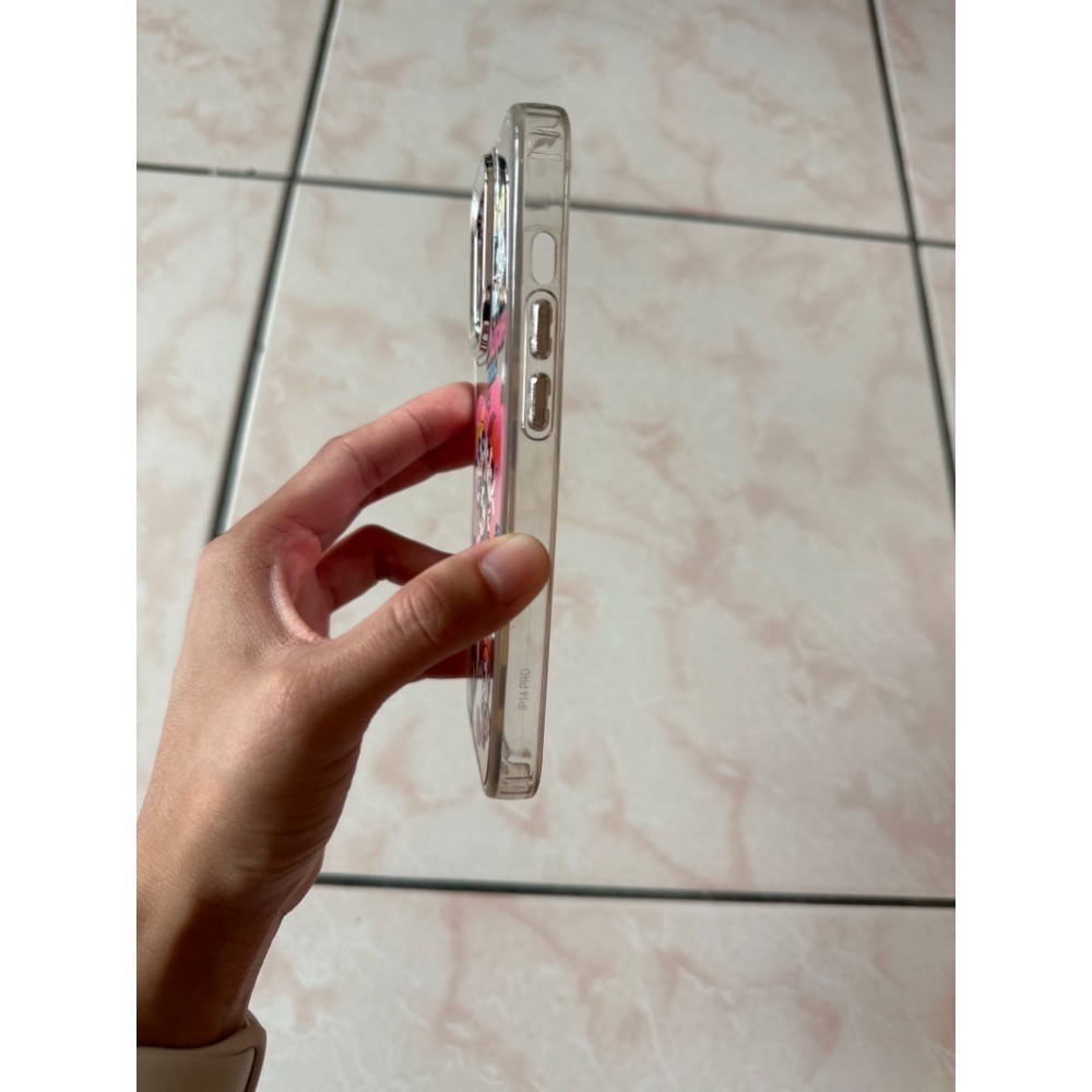 飛天小女警鏡面手機殼iphone14pro(二手，有刮痕）-細節圖2