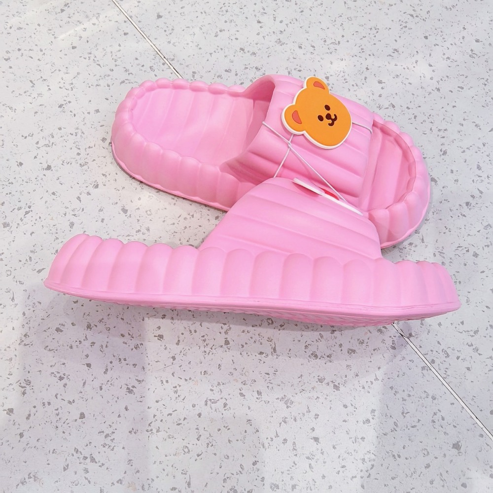 MINISO wiggle wiggle太陽花系列小熊浴室居家拖鞋-細節圖5