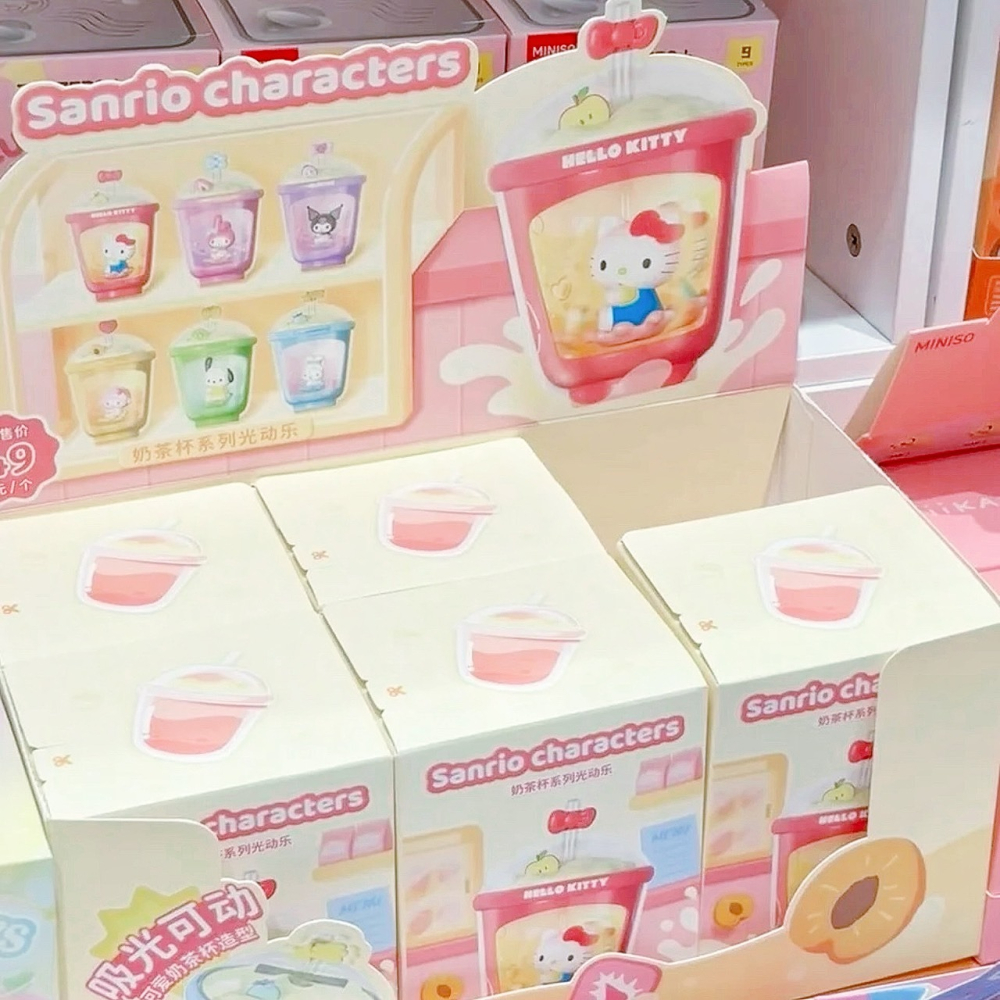 【正版Sanrio家族】奶茶杯造型光動盲盒｜角色擺飾/桌面療癒小物/光線感應/隨機抽抽樂/盲盒-細節圖6
