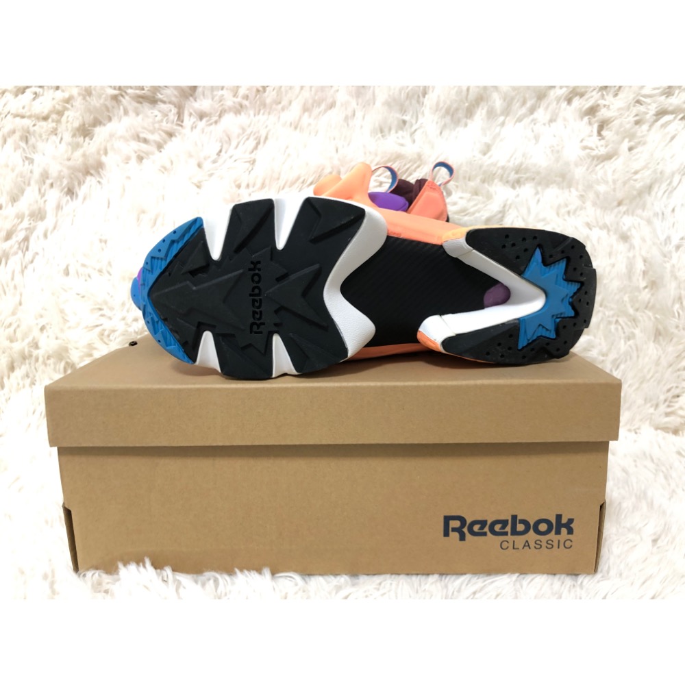 Reebok pump 女慢跑鞋-細節圖4