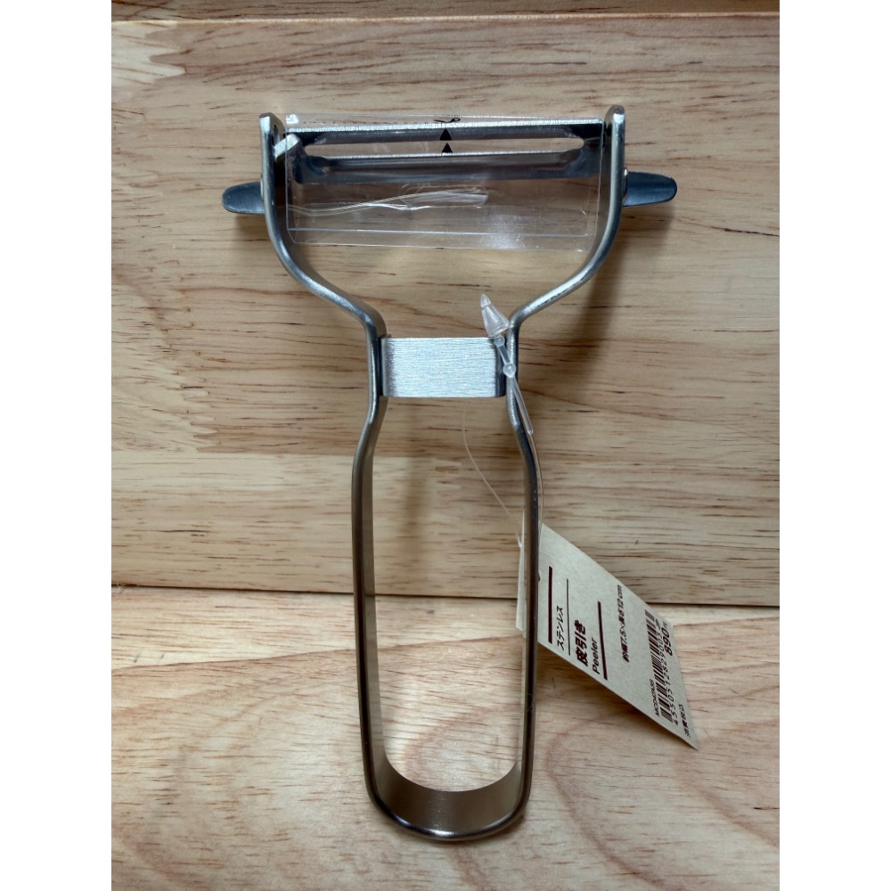 現貨★日本無印良品 削皮器 不銹鋼 刨刀 削皮刀 水果削皮 露營 野餐 無印 MUJI 日本代購-細節圖2