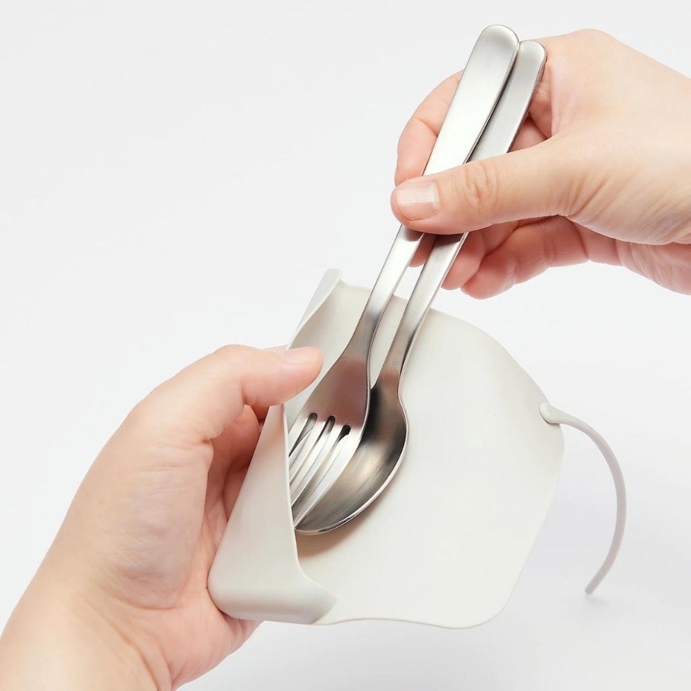 現貨★日本無印良品 矽膠餐具收納套 日本無印代購 無印 MUJI 環保餐具袋 野餐 露營 餐具袋-細節圖3