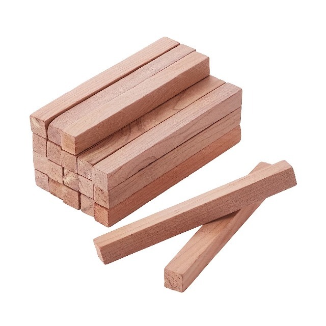 現貨日本無印良品 紅雪松 天然防蟲 除臭 附砂紙 20入 塊狀 200g 日本限定 日本無印 衣櫃防蟲-細節圖4