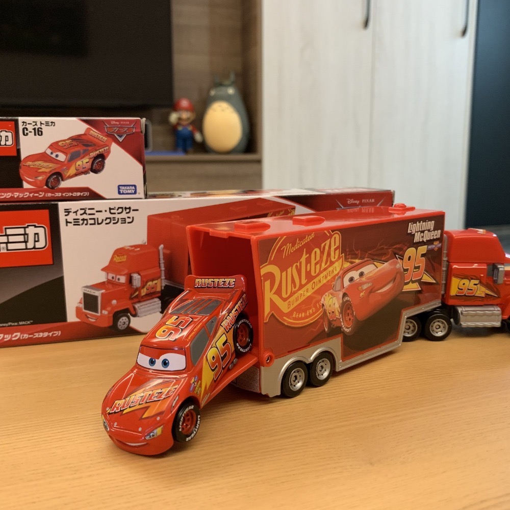 🔰花男宅急店 ✅現貨【全新正版】汽車總動員 tomica 多美小車 閃電麥坤 C-16 賽車+維修車 麥大叔貨櫃車-細節圖2