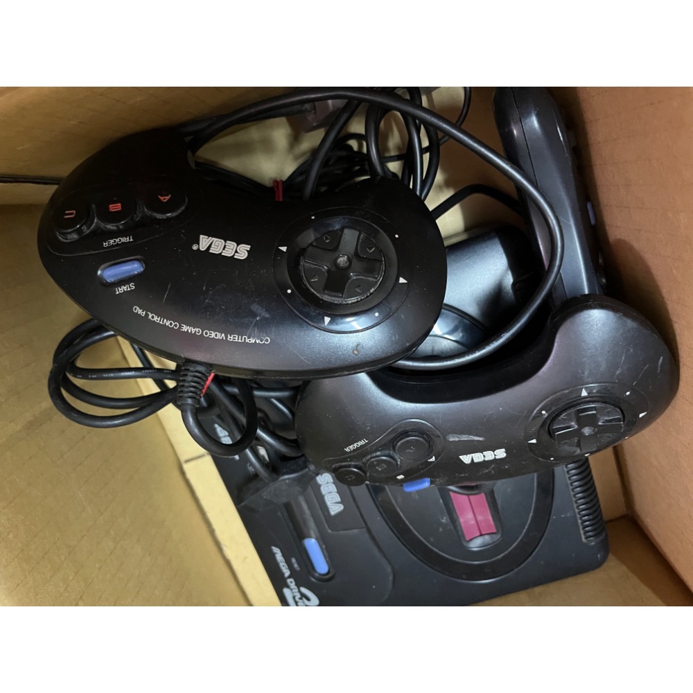 客訂md主機2台，手把三支，卡帶7片-細節圖4