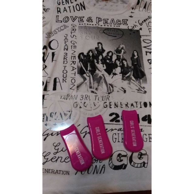 演唱會 DVD 少女時代 love & peace 官方日本三巡 t-shirt 手燈 毛巾 手幅 周邊 週邊 太妍-細節圖6