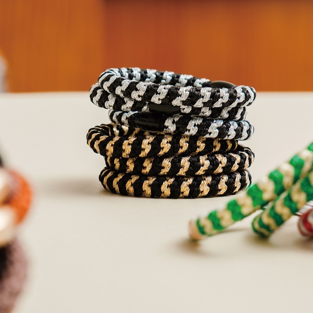 【R.England 皇家髮圈】粗版 彈力髮圈髮束15入 (聖誕節) - 不易鬆 不咬髮 彈性強  送10條黑色髮圈-細節圖3