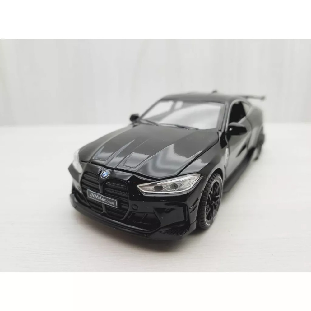 全新盒裝~1:32 ~寶馬 BMW M4 COUPE    合金模型聲光車-細節圖2