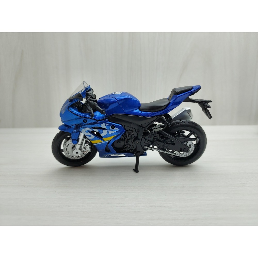 全新盒裝1:18~鈴木GSX-R1000 藍色 合金塑膠摩托車-細節圖2