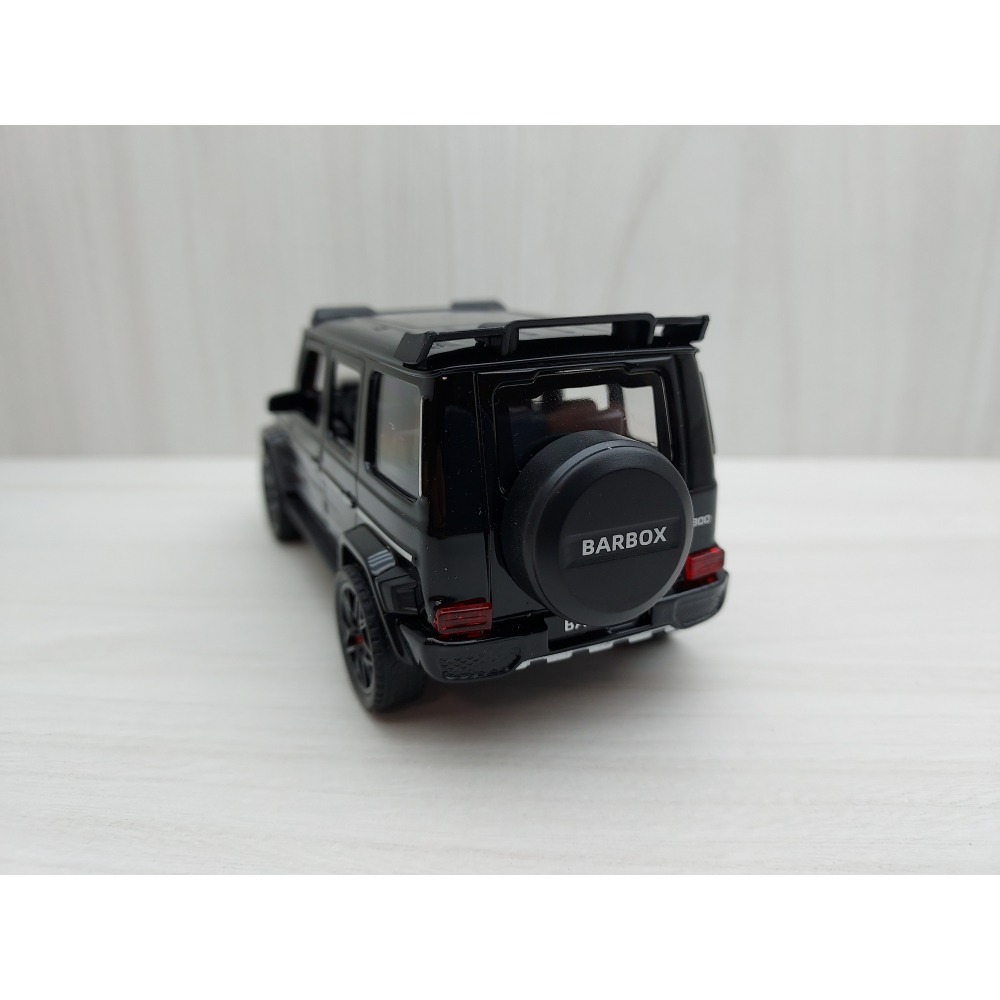全新盒裝~1:36 ~BRABUS 巴博斯 G800 黑色 合金 模型車(聲光車)玩具 兒童 禮物 收藏 交通-細節圖4