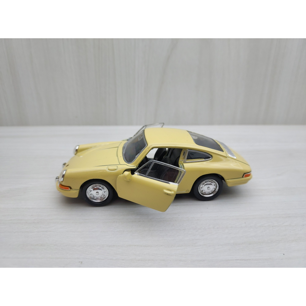 全新盒裝1:36~保時捷 PORSCHE 911 淺黃色 合金汽車模型-細節圖4